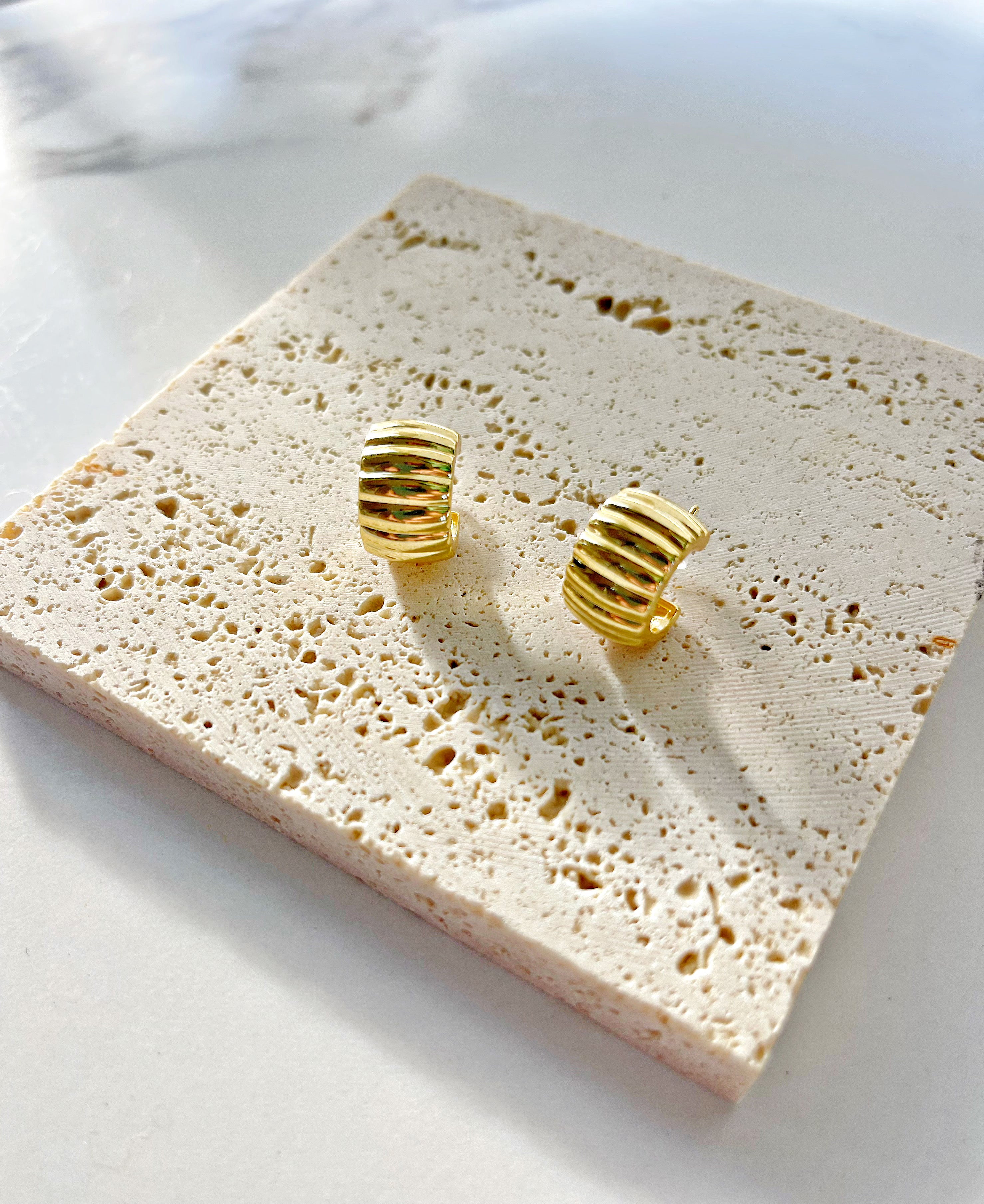 18k gold eternal hoops earrings