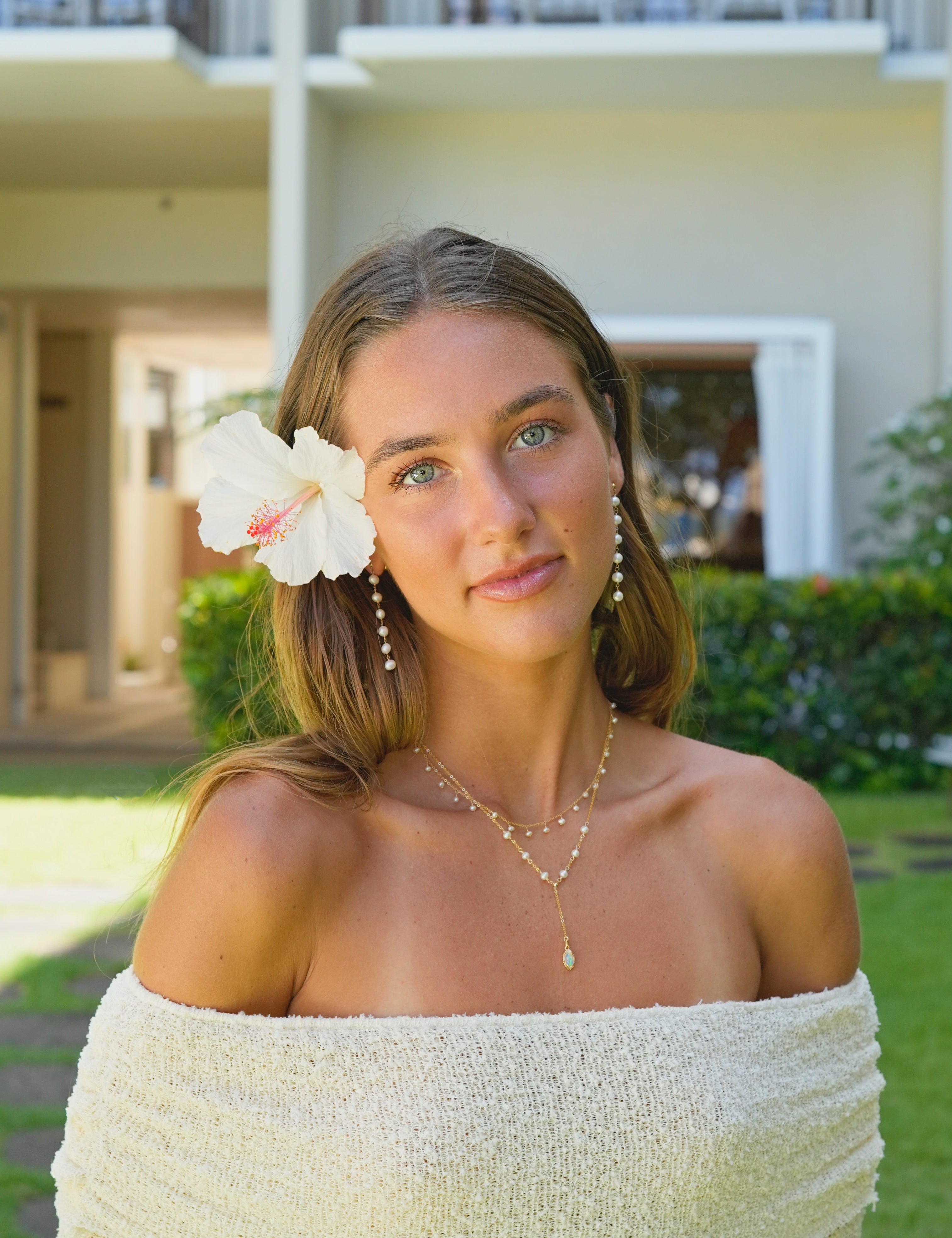 Serene Pearl Chain