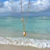 Pearl Embrace Necklace