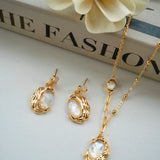 Pearl Embrace Earrings