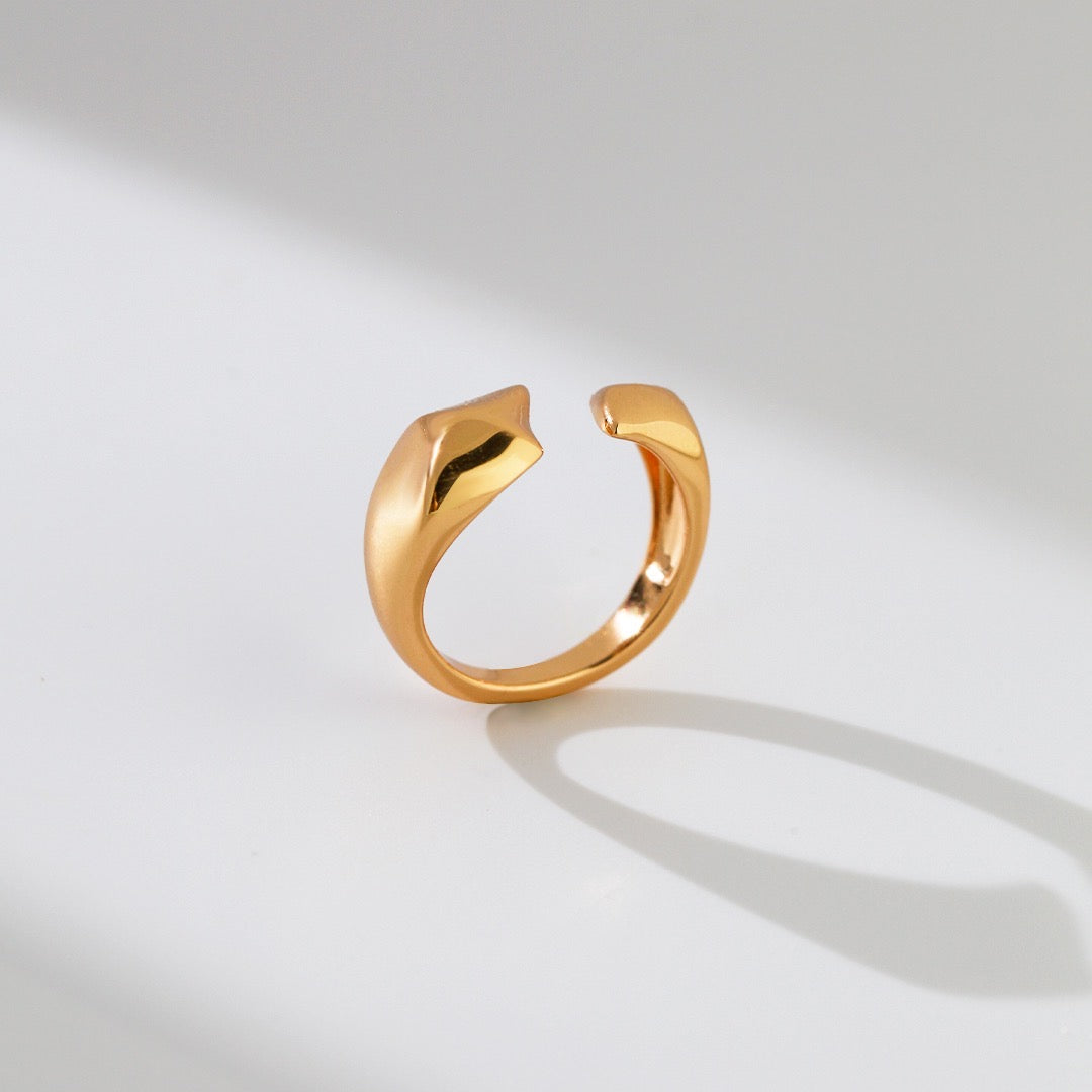 golden radiance ring apelila jewelry