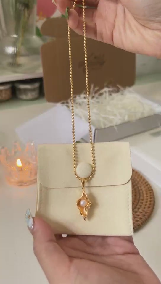 golden conch necklace unboxing video